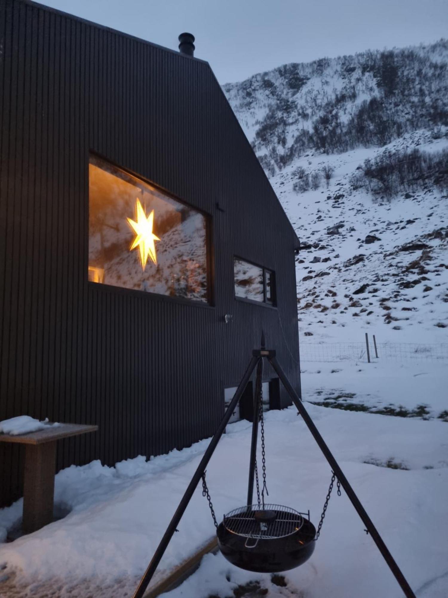 Villa Walter Lofoten With Sauna Kvalnes  Exterior photo